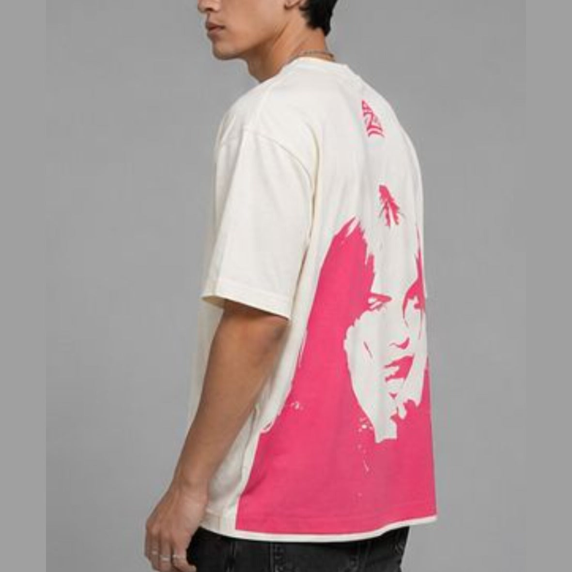BILLIE EILISH OVERSIZED T-SHIRT