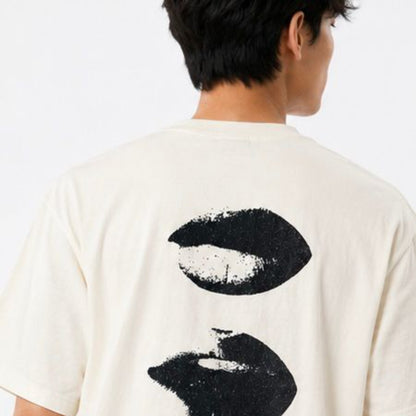 GRAPHIC LIP T SHIRT